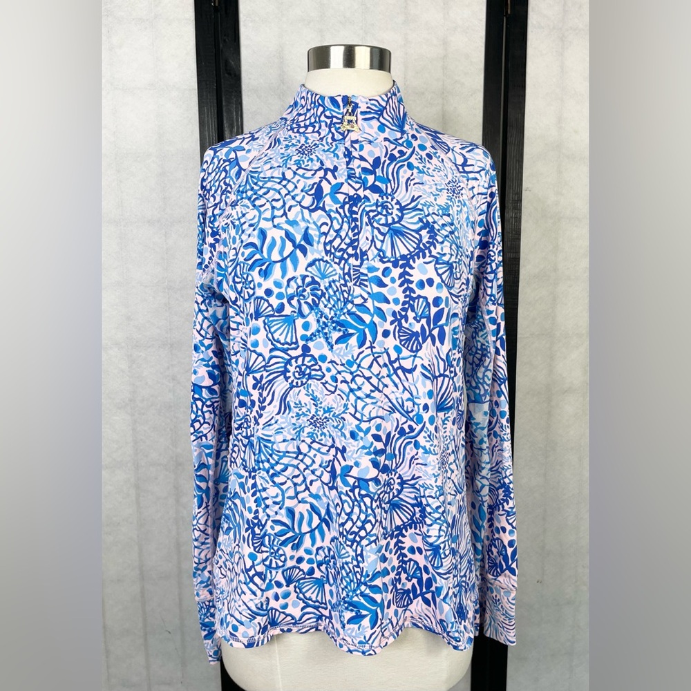 Lilly Pulitzer Luxetic Blue and Pink Patterned Top M - Picture 2 of 8